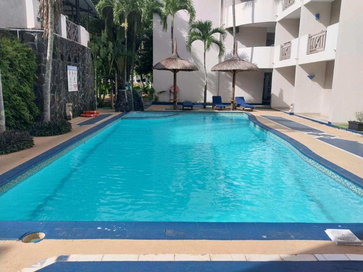 Le Grand Bleu Hotel Trou aux Biches Exterior foto